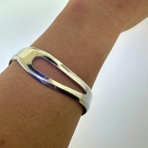 Vintage Art Deco Sterling Silver Cuff Bracelet - 17mm Wide, 16.37g